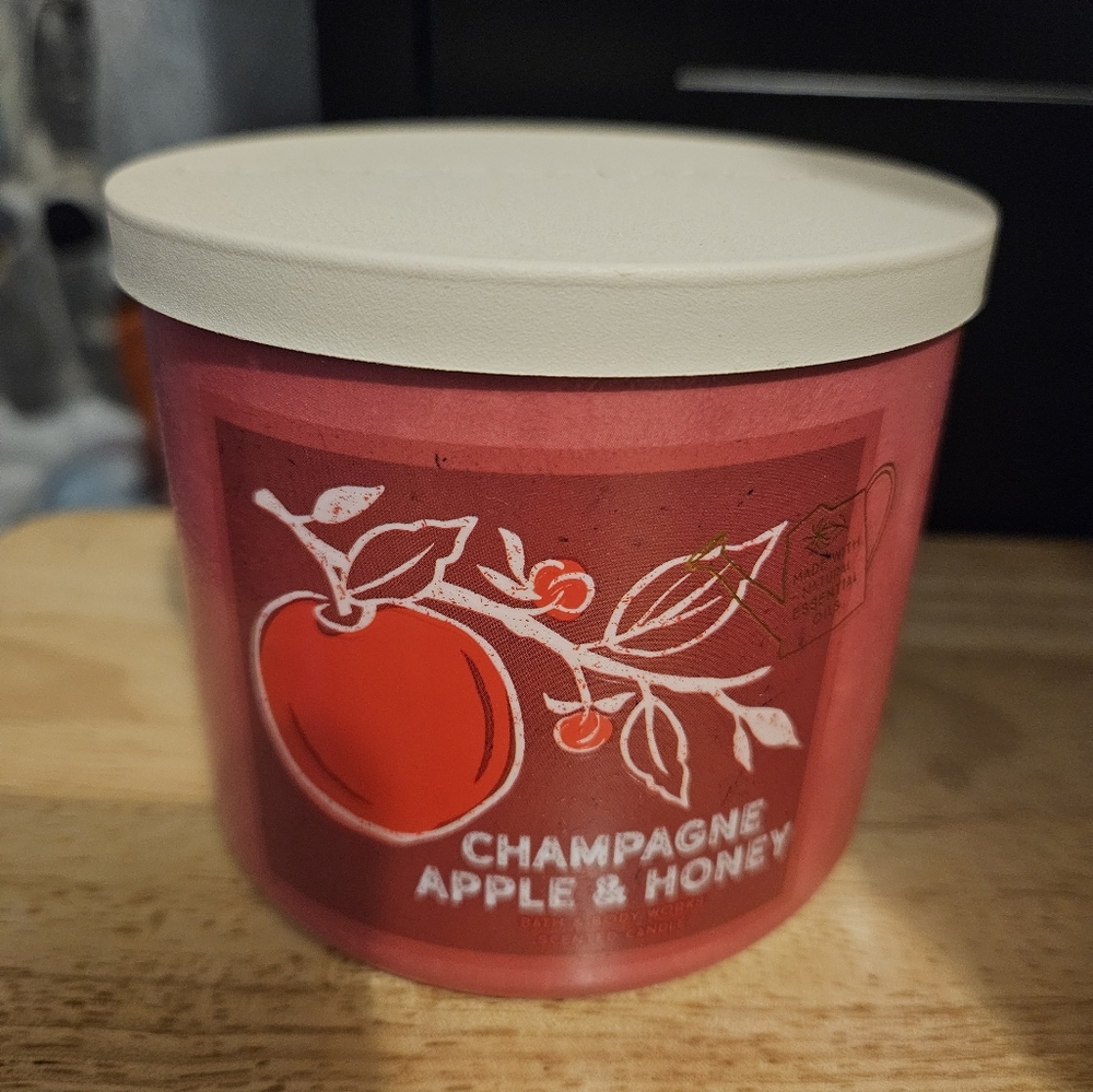 Champagne Apple & Honey Candle